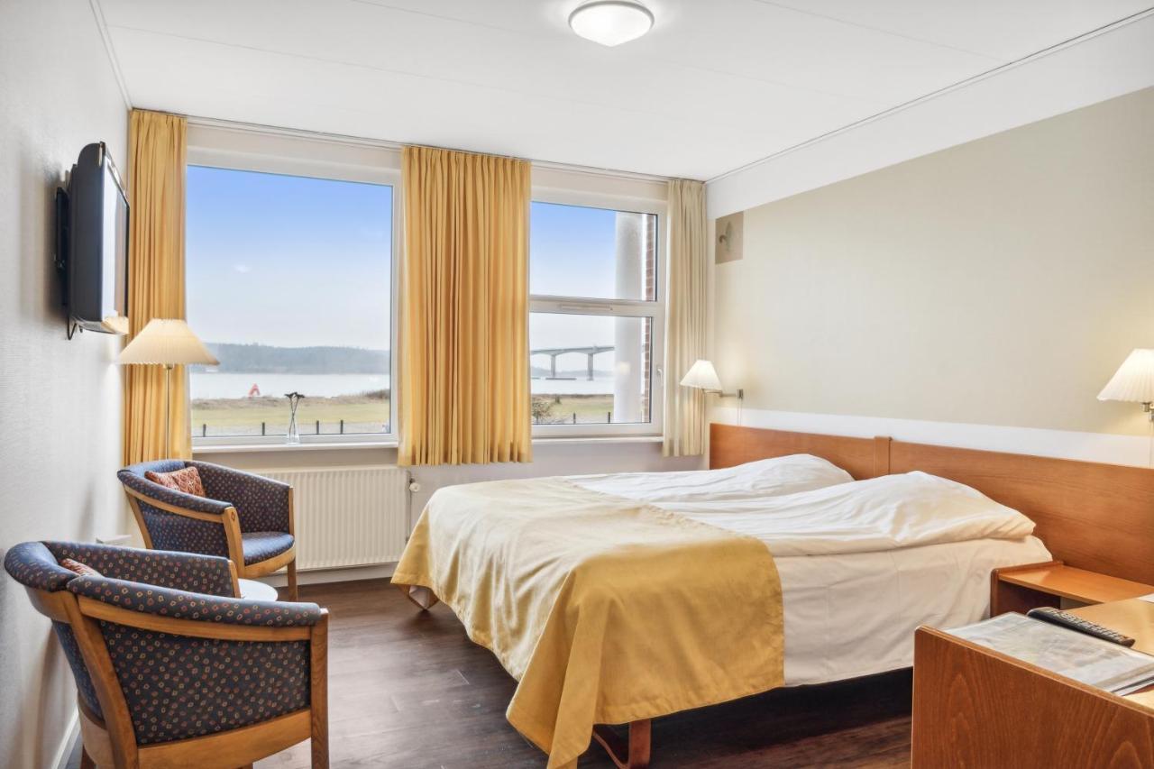 Hotel Pinenhus Glyngøre Exteriör bild