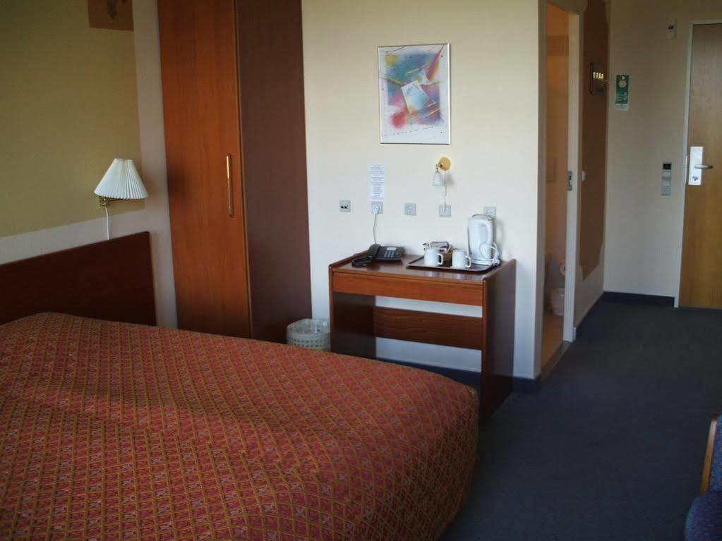 Hotel Pinenhus Glyngøre Exteriör bild